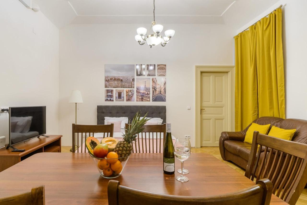 Cozy Apartment Near Stefanikuv Most Prága Kültér fotó