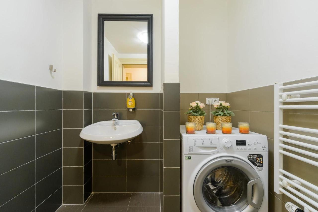 Cozy Apartment Near Stefanikuv Most Prága Kültér fotó